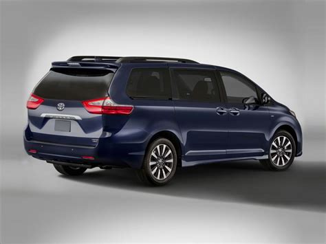 2013 toyota sienna model years.